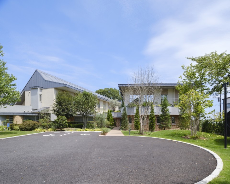 4 岡山記念クリニック　南西側　１ (中)